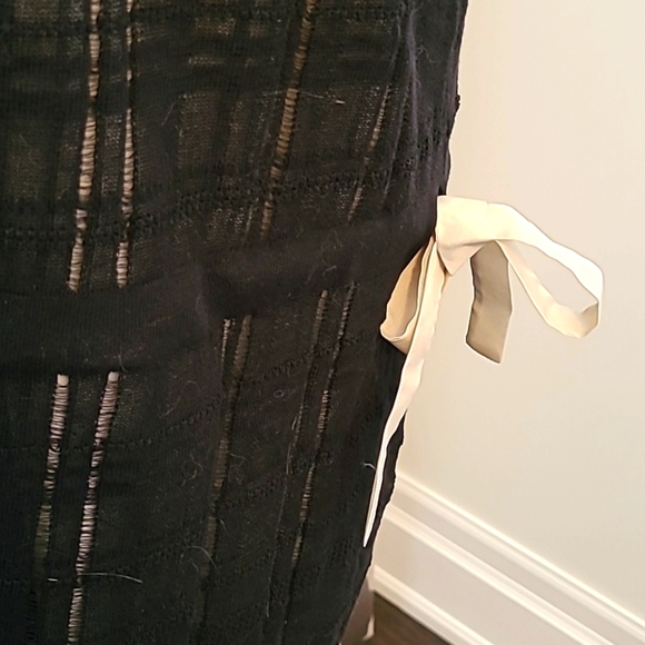 New Hoss Intropia dress (or long tunic) with drop waist and bow. Size Medium. - Picture 4 of 9